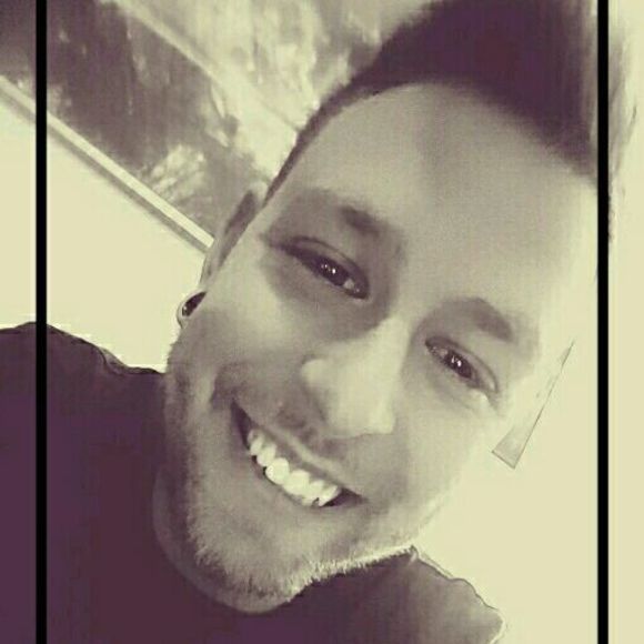 Meet your Posher, James - Picture 1 of 1